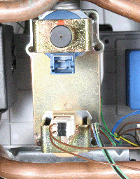 wc 24 si 2 j02864 gv blue lead disc small.gif